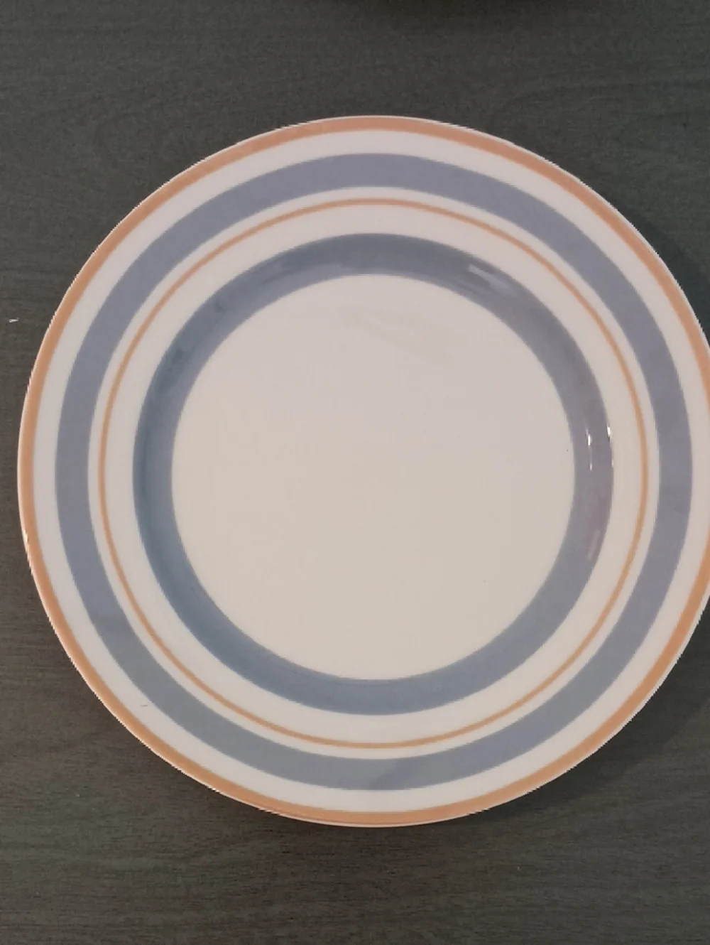 Williams-Sonoma Set Of 6 Pastel and Gold Plates